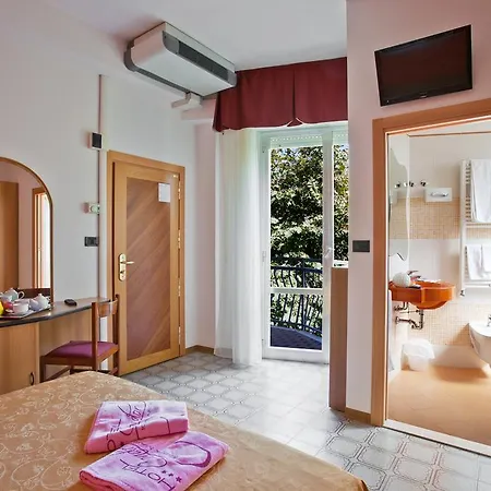 Condor 3* Bellaria-Igea Marina