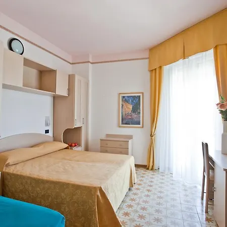 Condor 3* Bellaria-Igea Marina