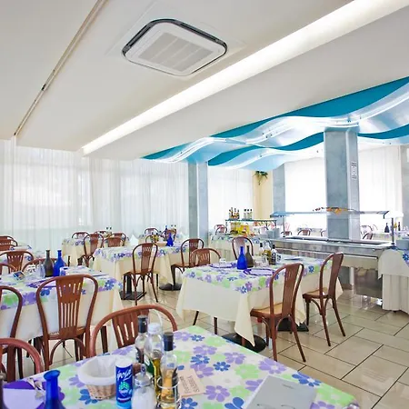 Hotel Condor 3*