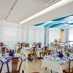 Hotel Condor